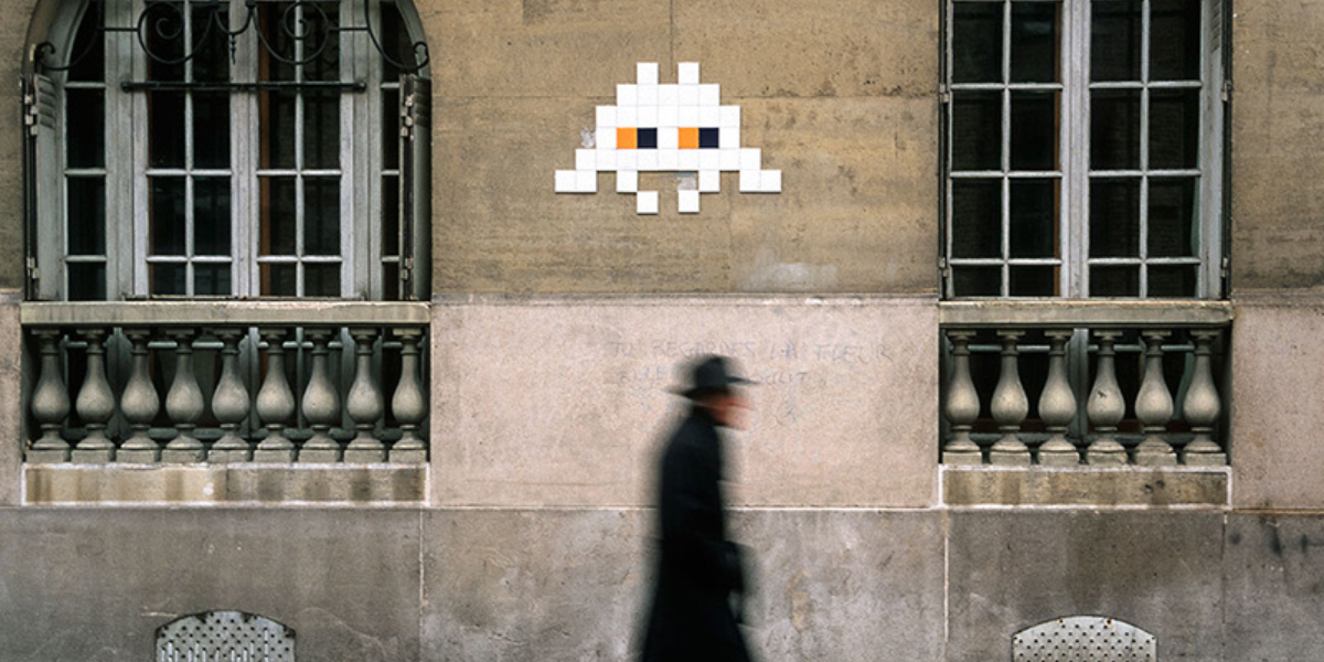 Game over? No, game on! Invader and participatory street art